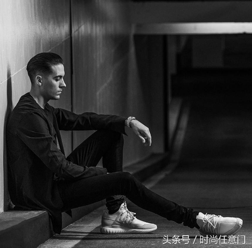 2019年明星上脚的球鞋,明星上脚球鞋时尚