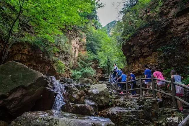 能吃能玩的地方北京,能吃能玩适合旅游地方