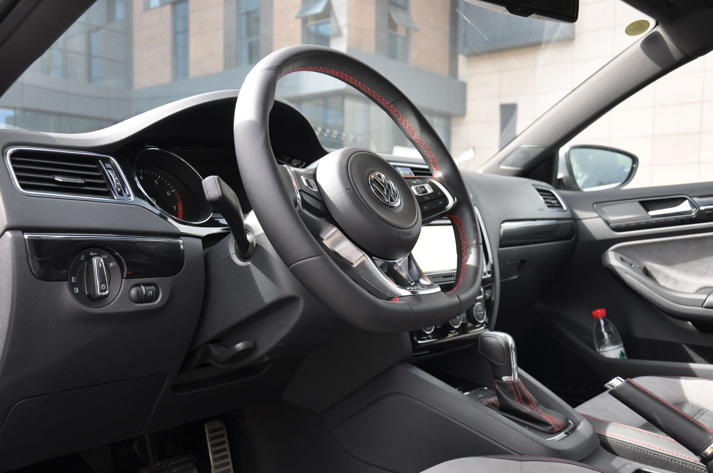 新款大众速腾gli实车曝光,大众速腾gli全新实车曝光