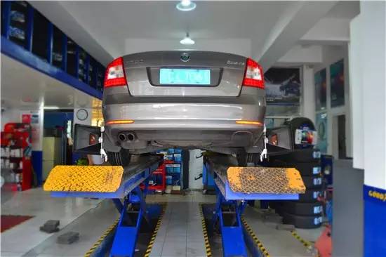 「四轮定位」分分钟就搞定了？师傅你偷懒了吧！一共14步呢！