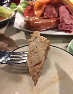 香港新发现：一边剪发一边喝咖啡