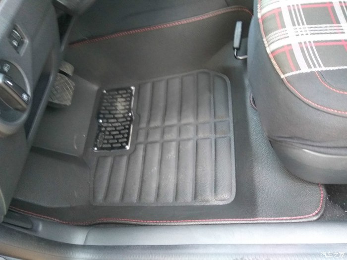 朗逸1.5t黑色提车,2022款朗逸1.5自动舒适版提车作业