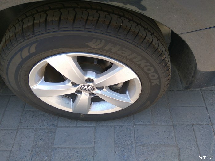 朗逸1.5t黑色提车,2022款朗逸1.5自动舒适版提车作业