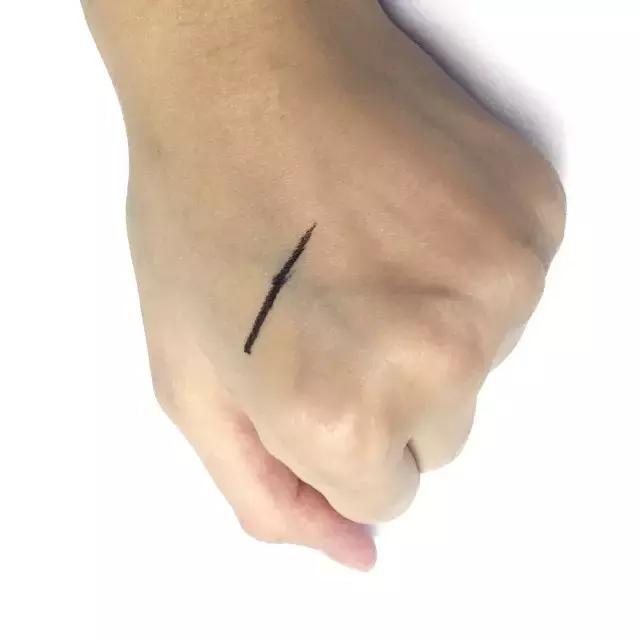 防水眼线笔排名第一品牌是,防水眼线笔新手推荐哪款比较好看