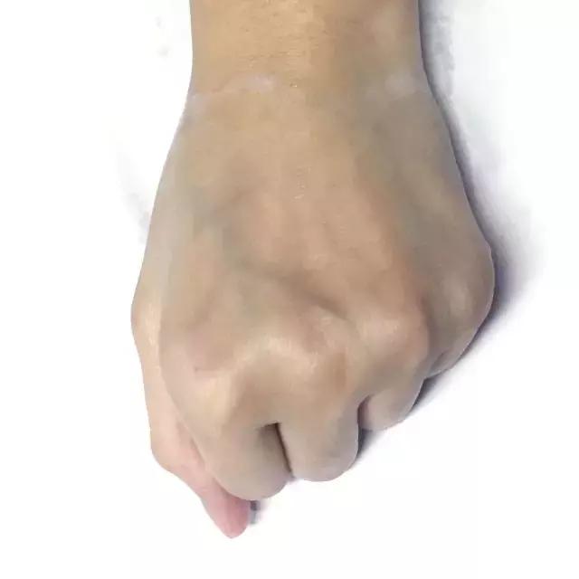 防水眼线笔排名第一品牌是,防水眼线笔新手推荐哪款比较好看