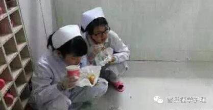 当了护士才知道这个职业很高级,当了医护才知道生命的脆弱