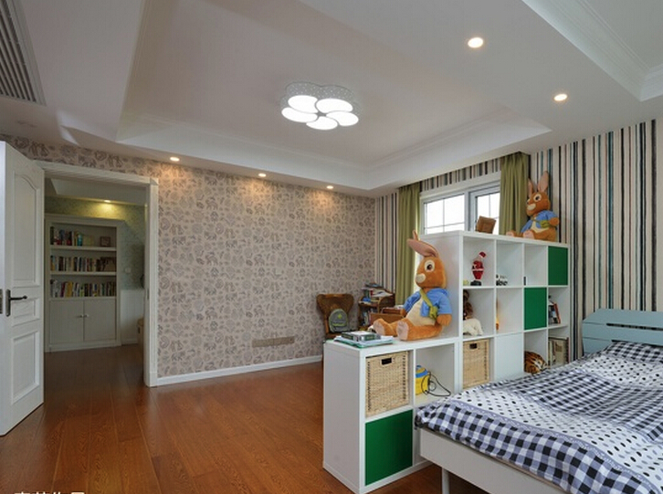 跃层280欧式装修效果图,280平大平层欧式装修效果图