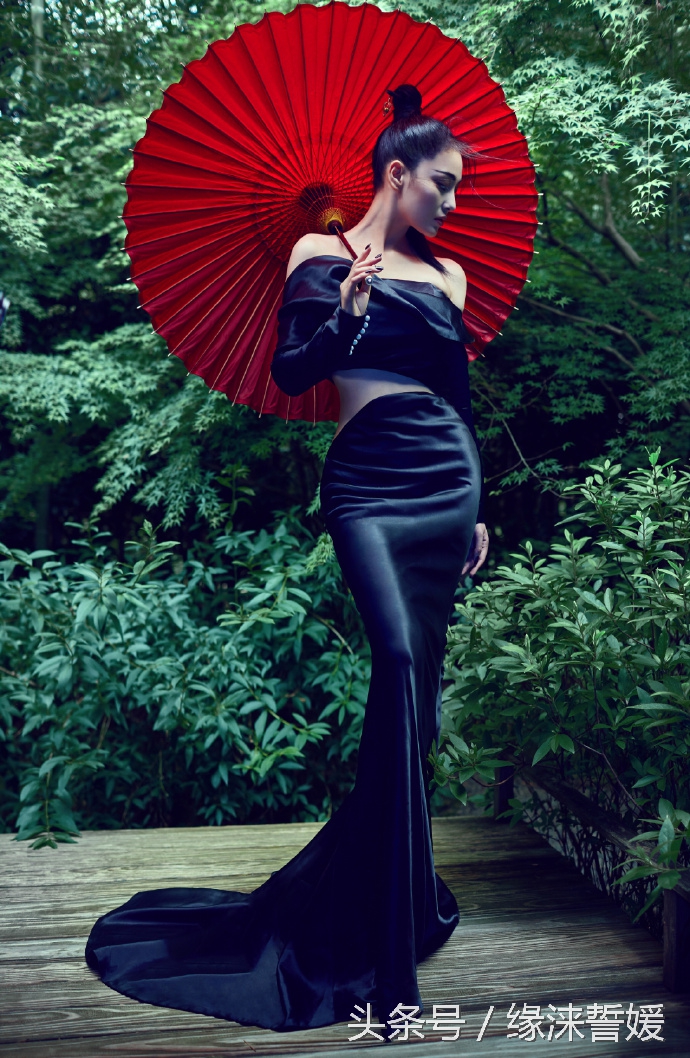 张馨予曝光惊艳写真照,张馨予范冰冰写真图片