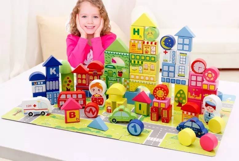 宝宝成长中必备玩具有哪些 (宝宝成长必买玩具)