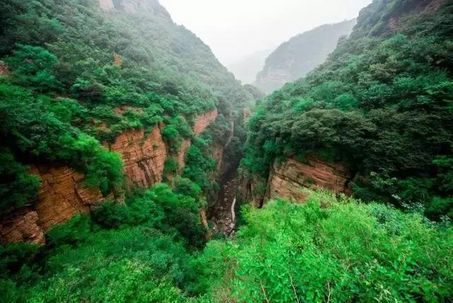 悬泉飞瀑的风景图,悬泉山瀑布在什么地方