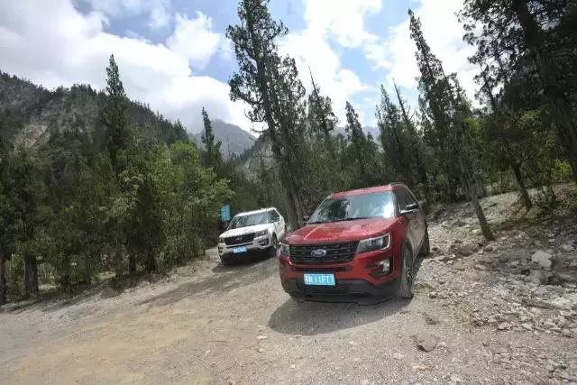 先定一个小目标，比方说先来辆福特探险者