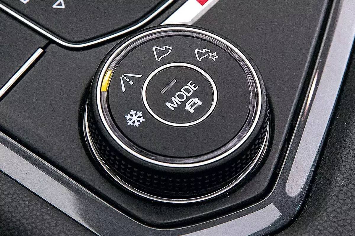 大众新款途观深度体验,6款中型城市suv横评大众途观篇