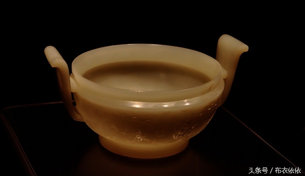 玉石的颜色有什么讲究,怎么分辨玉石的颜色和价值