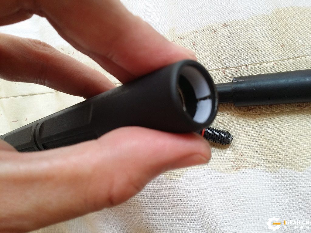 捍卫者机械甩棍,弘安机械棍使用感受