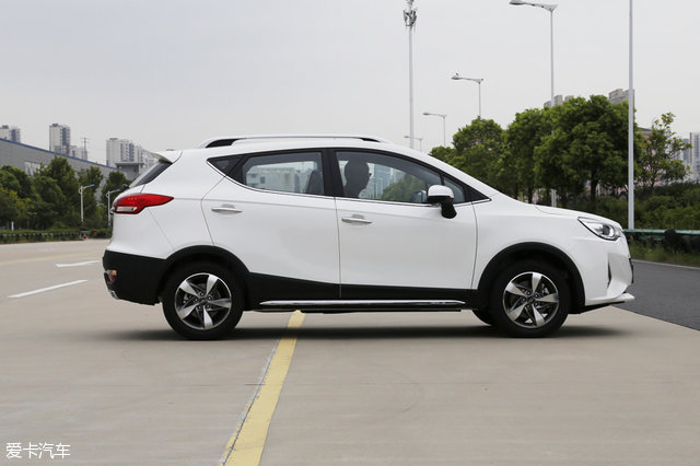 试驾体验江淮全新瑞风s4,一分钟带你了解江淮瑞风s3