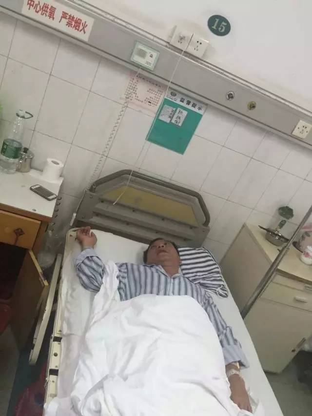 渐冻症罕见病男孩,男子身患渐冻症