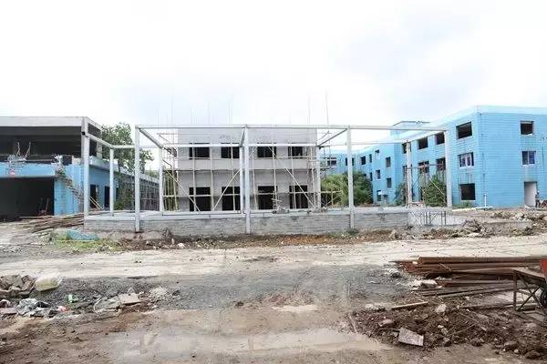 赞！江北这些旧厂房居然都变成了足球场、创意园！