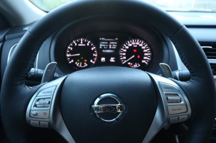 东风日产天籁2020款体验,最新款东风日产天籁试驾视频