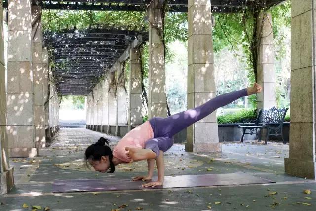 神秘导师的视频,神秘导师出场