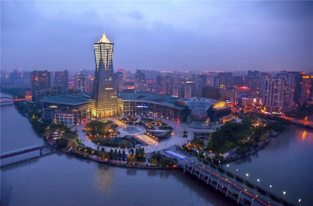 杭州西湖保俶塔夜景,杭州西湖夜景哪个地方好看