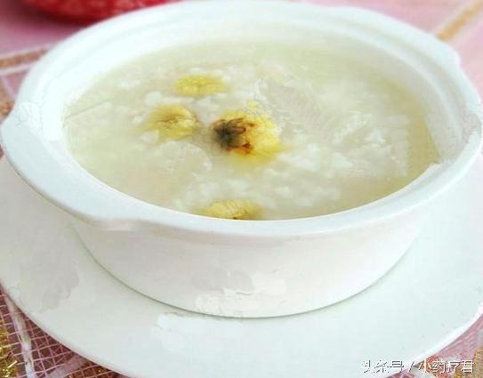 宝宝秋天上火怎么办,宝宝爱上火吃什么清热解毒