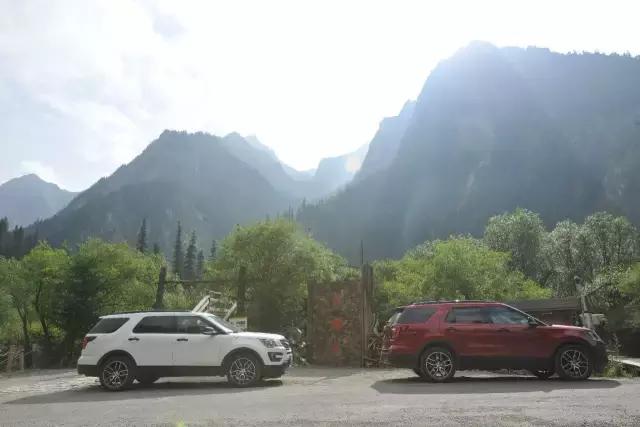 先定一个小目标，比方说先来辆福特探险者