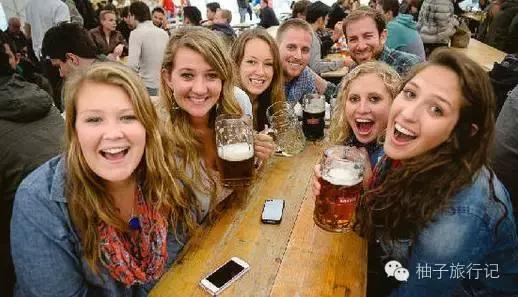 布拉格旅游攻略小视频,布拉格自由行详细攻略