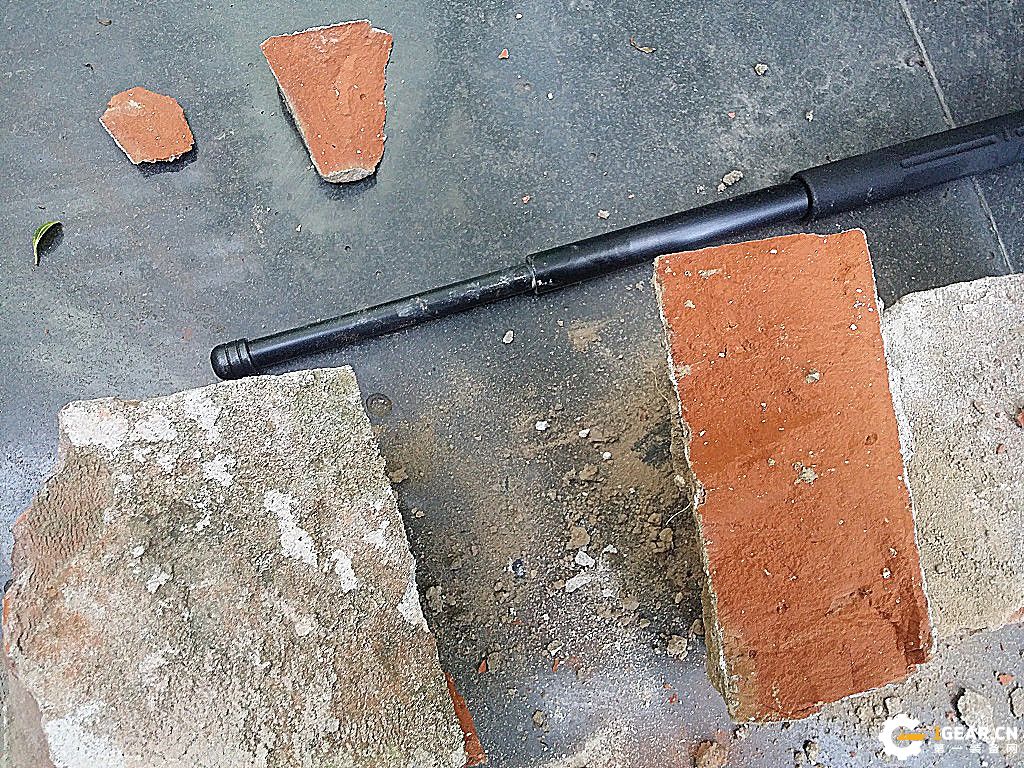 捍卫者机械甩棍,弘安机械棍使用感受