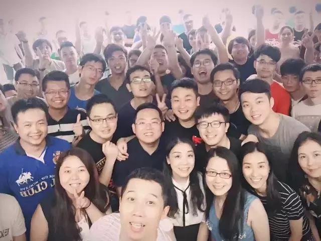 奥飞娱乐副总裁,奥飞副总裁