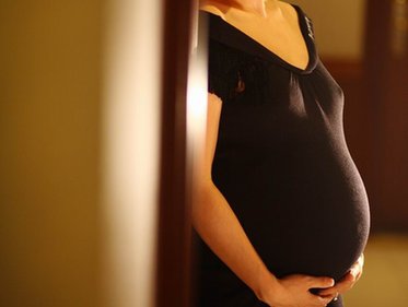 孕妈5个月呼吸困难能吸氧么,孕期孕妈呼吸困难