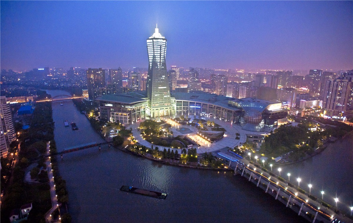 杭州西湖保俶塔夜景,杭州西湖夜景哪个地方好看