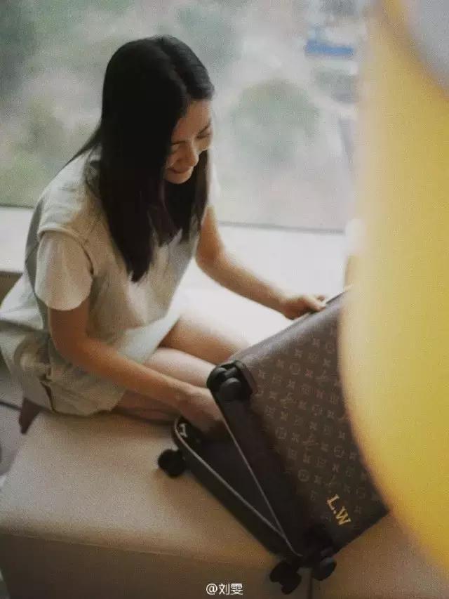 旅行必备收纳旅行箱,海外旅游行李箱推荐