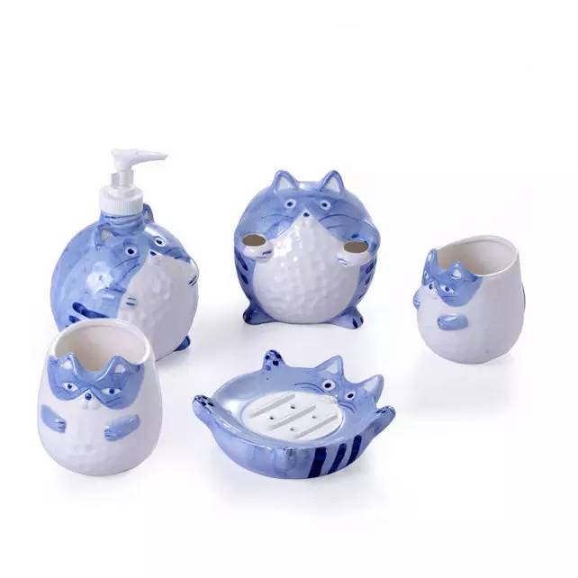 控制不住啦，被这些龙猫礼物萌一脸血~