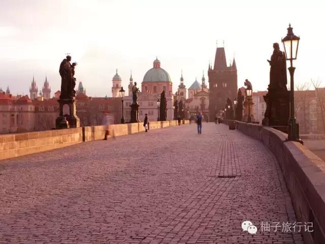 布拉格旅游攻略小视频,布拉格自由行详细攻略