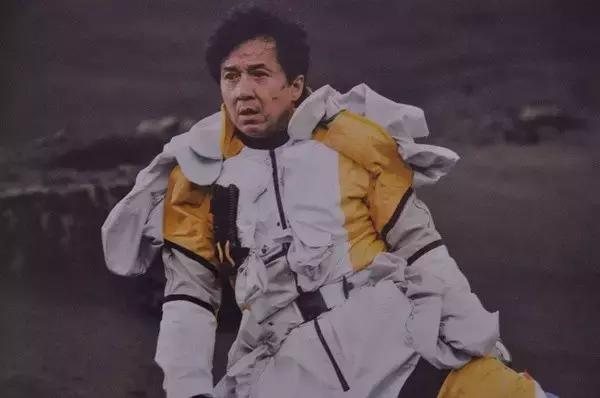 成龙香港电影金像奖终身成就奖,成龙从打工仔到奥斯卡终身成就奖