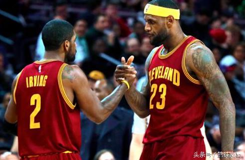 网友又出难题了，这两队组合，半场2V2，哪一组会赢呢！