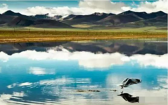 秋天去西藏攻略,徒步去滇藏几月份适合