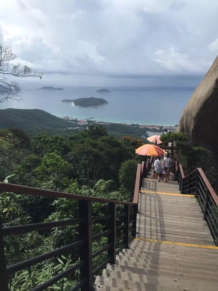 三亚跟团游5天4晚1000,三亚5天4晚跟团游攻略