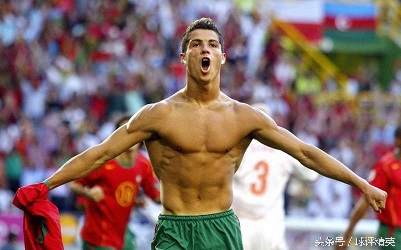 足球运动员c罗和小罗谁比较厉害,郜林c罗