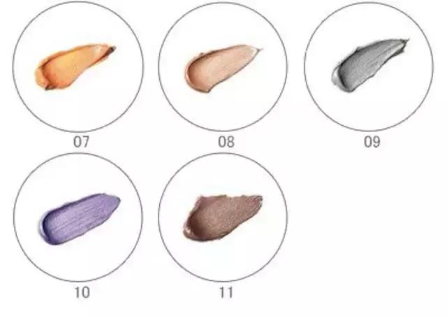 彩妆届又出一波液体眼影,据说霓虹国的妹子已经到了拼人品去抢