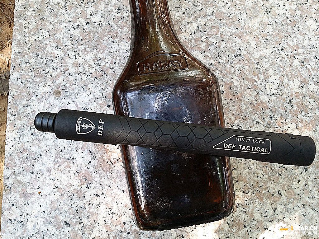 捍卫者机械甩棍,弘安机械棍使用感受