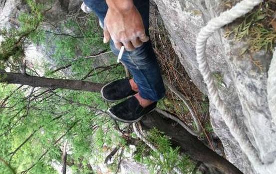 文玩催生的这几个高危职业,以命换钱令人心酸!