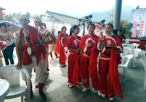 信天游唱响中国梦腰鼓分解教程,信天游唱响中国梦分解口令视频