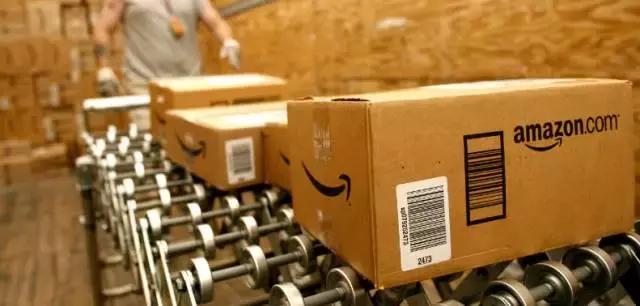 在美国什么时候购物最优惠活动,美国哪个节日购物折扣最低