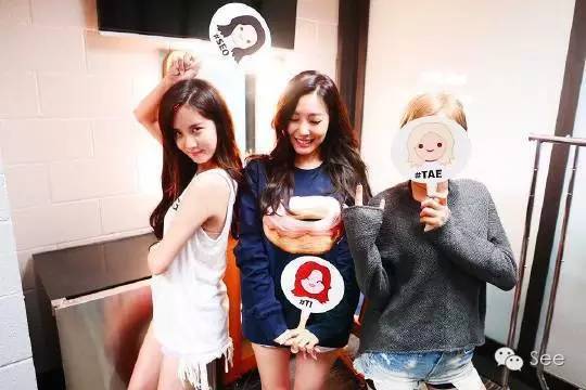 秋天到了买什么卫衣,秋天的加绒款中款卫衣