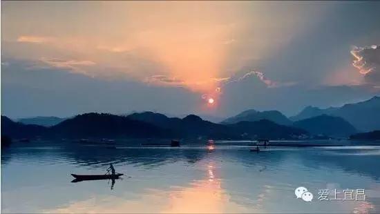 爱旅游的宜昌人不一定知道,出行用它据说能省好几千元!