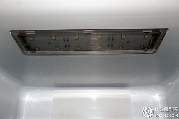 哈,你家的冰箱能安装QQ斗地主吗?