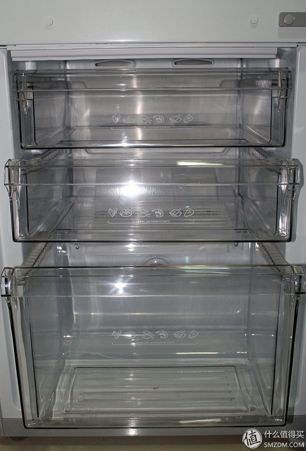 哈,你家的冰箱能安装QQ斗地主吗?