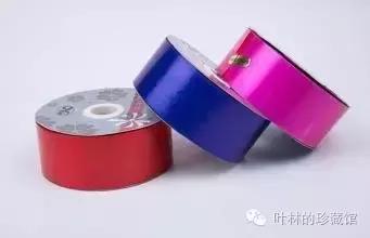 翡翠手镯和手表如何佩戴,女人佩戴翡翠手镯的图片