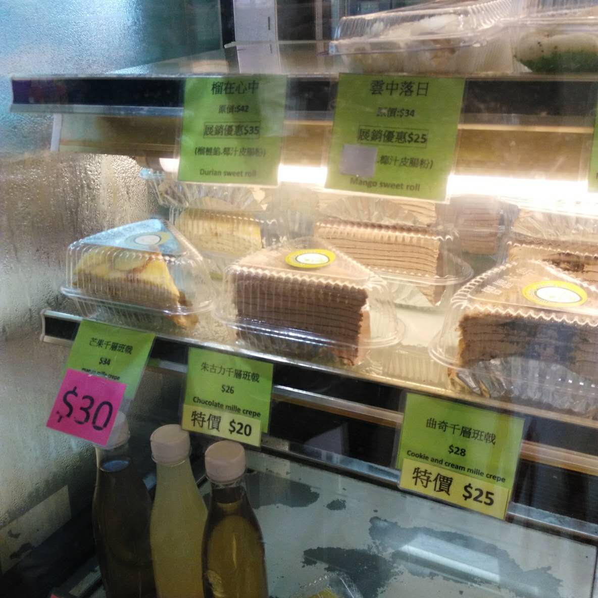 半个小时深圳去香港，就去还没被代购占领的荃湾，尽情吃吃买买